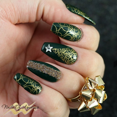 green-christmas-nails-64_2 Unghii verzi de Crăciun