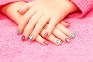 manicure-for-kids-37_15 Manichiura pentru copii