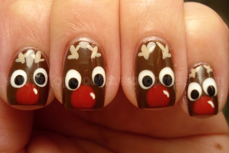 reindeer-nail-designs-57_4 Modele de unghii de ren