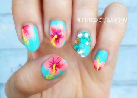 tropical-flower-nail-designs-45_6 Modele de unghii cu flori tropicale