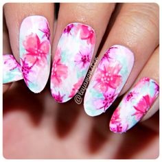 watercolor-flower-nails-71_4 Unghii de flori de acuarelă