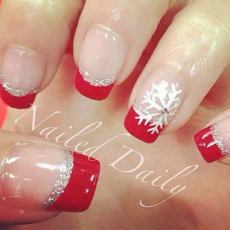 white-and-red-christmas-nails-48_18 Unghiile albe și roșii de Crăciun