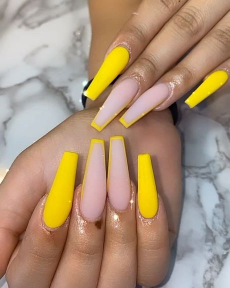 2023-nail-colour-trends-43_2 Tendințe de culoare a unghiilor 2023