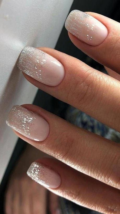 elegant-nail-art-designs-2023-33_12 Modele elegante de artă de unghii 2023