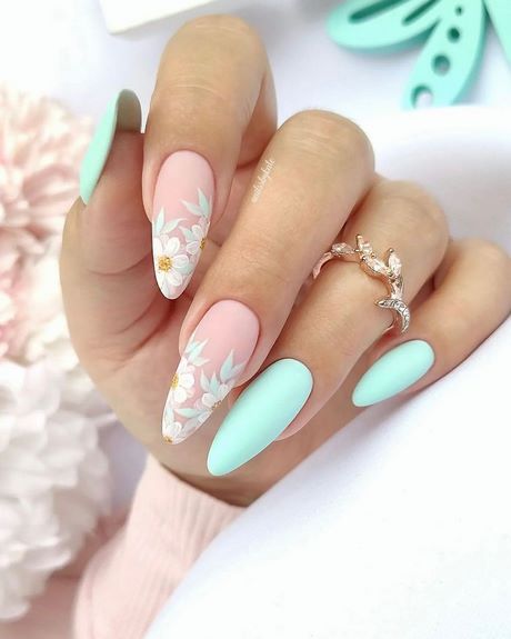 gel-nail-designs-for-spring-2023-47_3 Modele de unghii cu Gel pentru primăvara anului 2023