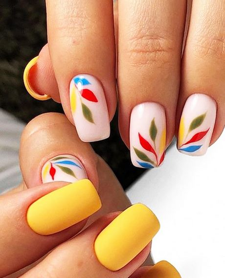 nail-designs-for-spring-2023-37_8 Modele de unghii pentru primăvara anului 2023