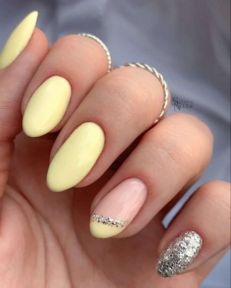 new-nail-colors-for-spring-2023-42_16 Noi culori de unghii pentru primăvara anului 2023