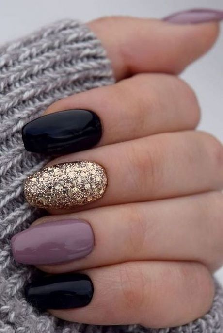 trending-nail-colors-winter-2023-98_10 Culori de unghii în tendințe iarna 2023