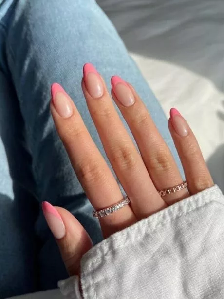 acrylic-light-pink-nails-70_12-5 Unghii acrilice roz deschis