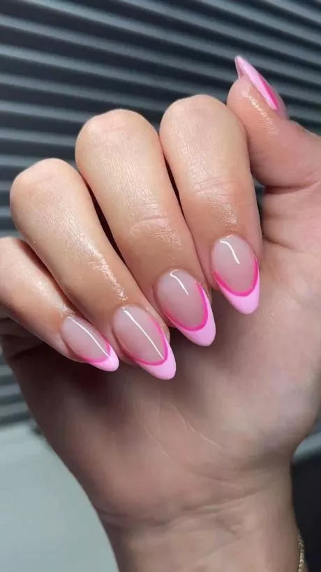 almond-shaped-pink-nails-33_4-13 Unghii roz în formă de migdale