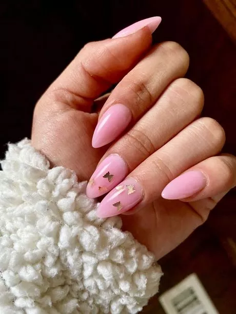 almond-shaped-pink-nails-33_5-14 Unghii roz în formă de migdale