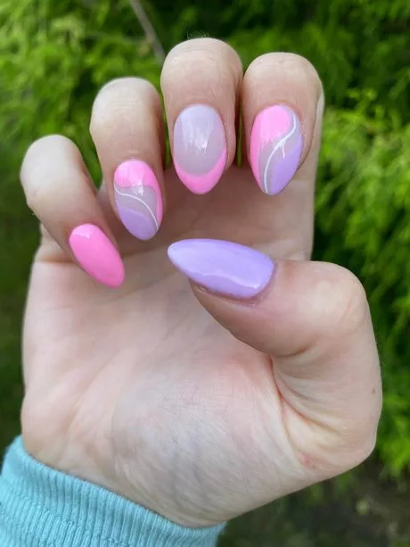 almond-shaped-pink-nails-33_7-16 Unghii roz în formă de migdale