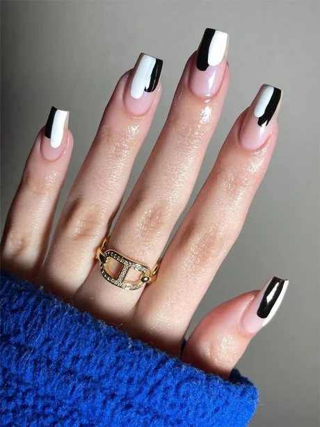 black-and-pink-acrylic-nail-designs-10_4-14 Modele de unghii acrilice negre și roz