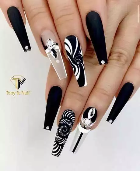 black-and-white-long-nail-designs-03-1 Modele de unghii lungi Alb-negru