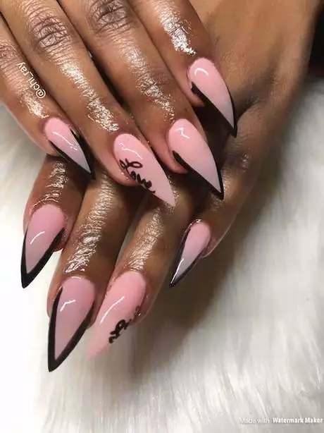 black-white-pink-nails-16_2-10 Negru alb unghii roz