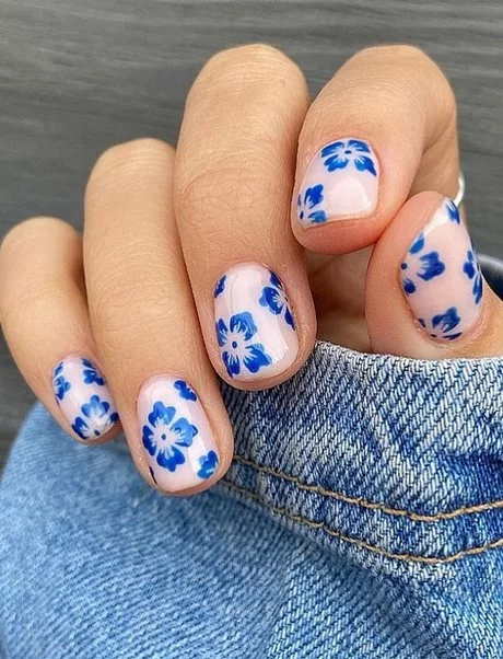 blue-flower-nail-designs-83_5-15 Modele de unghii cu flori albastre