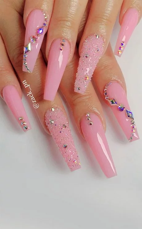 coffin-pink-nail-designs-69_5-13 Modele de unghii roz sicriu