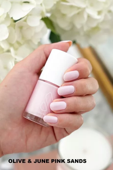 cute-light-pink-nails-11-2 Unghii drăguțe roz deschis