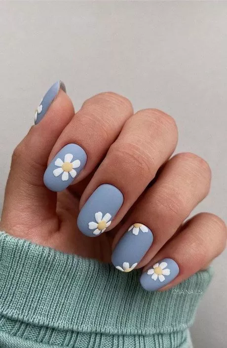 daisy-design-on-nails-32_5-11 Daisy design pe unghii