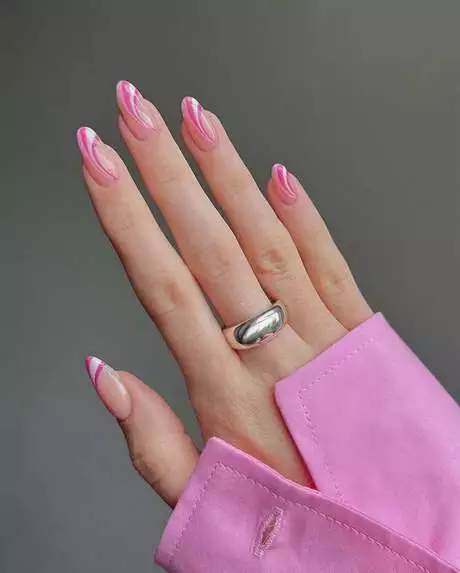 dark-pink-almond-nails-89-1 Unghii de migdale roz închis