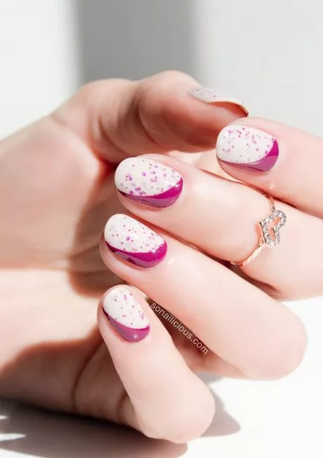dark-pink-nail-art-designs-82_10-3 Modele de unghii roz închis