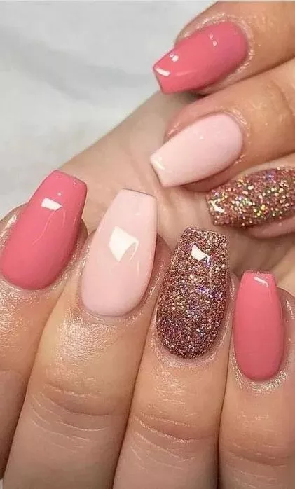 easter-pink-nails-36_7-14 Unghii roz de Paște
