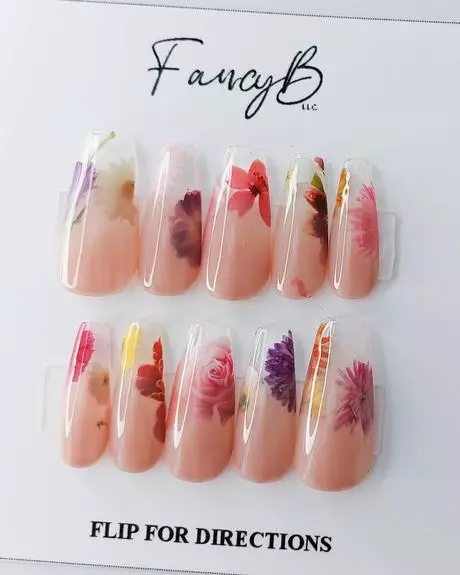 fancy-pink-nails-12_14-6 Unghii roz fanteziste