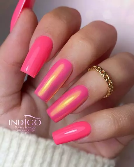 fancy-pink-nails-12_5-10 Unghii roz fanteziste