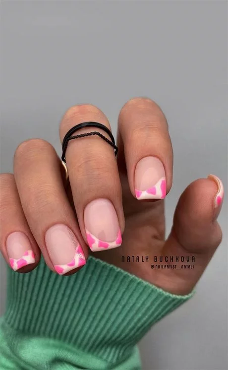 french-tip-nail-designs-pink-96_14-8 Modele de unghii cu vârf francez roz