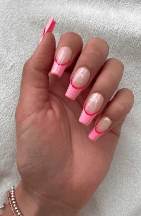 french-tip-nails-with-pink-46-3 Unghii cu vârf francez cu roz