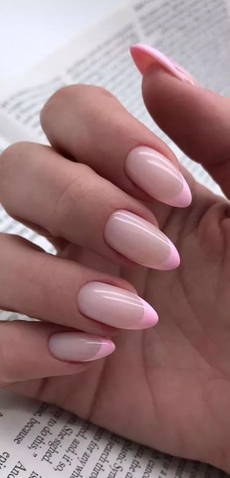 french-tip-nails-with-pink-46_7-15 Unghii cu vârf francez cu roz