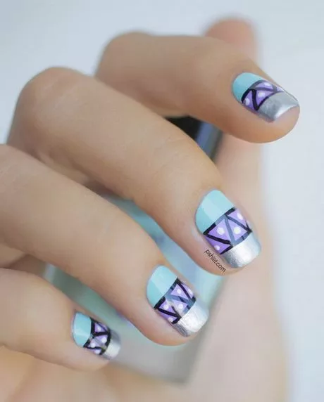 geometric-nail-art-tutorial-07_2-8 Geometric Nail art tutorial