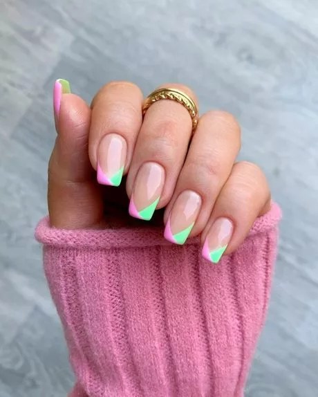 green-and-pink-ombre-nails-94-1 Unghii ombre verzi și roz