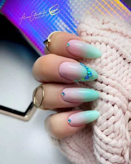 green-and-pink-ombre-nails-94_2-10 Unghii ombre verzi și roz