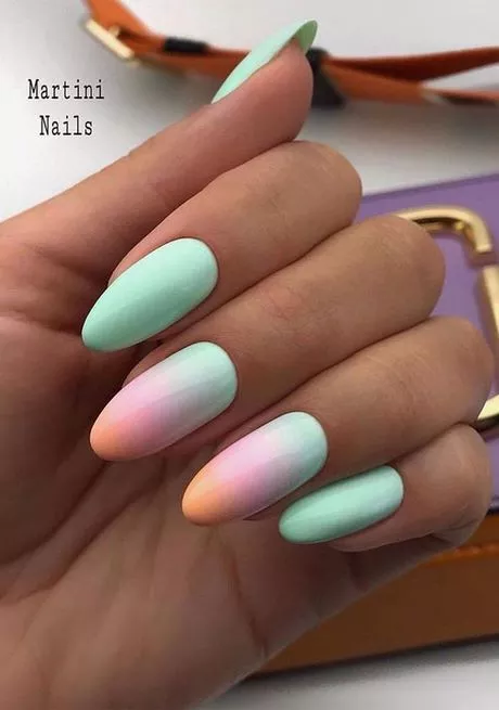 green-and-pink-ombre-nails-94_4-13 Unghii ombre verzi și roz