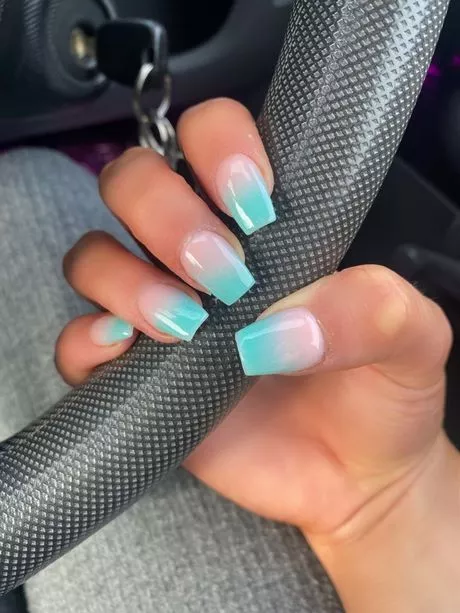 green-and-pink-ombre-nails-94_6-15 Unghii ombre verzi și roz