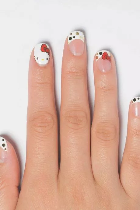 hello-kitty-nail-designs-for-short-nails-04_13-5 Modele de unghii Hello kitty pentru unghii scurte