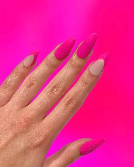 hot-pink-almond-acrylic-nails-86_13-5 Unghii acrilice de migdale roz roz