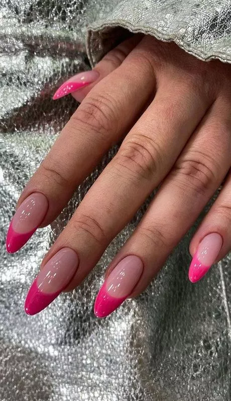 hot-pink-almond-acrylic-nails-86_17-9 Unghii acrilice de migdale roz roz