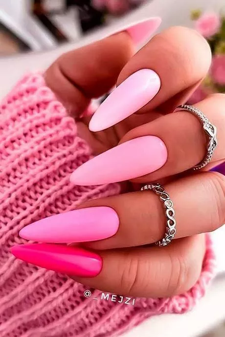 hot-pink-almond-nail-designs-15_9-17 Modele de unghii cu migdale roz aprins