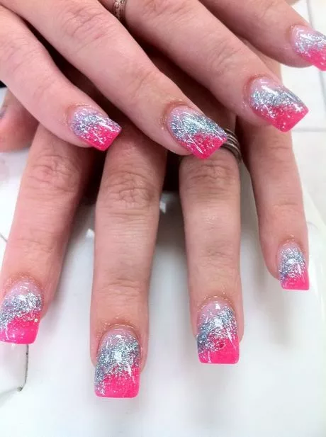 hot-pink-and-silver-nail-designs-17-2 Modele de unghii roz și argintiu