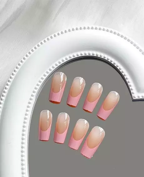 hot-pink-french-tip-acrylic-nails-31_3-9 Unghii acrilice cu vârf francez roz roz