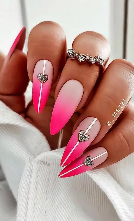 hot-pink-valentine-nails-62_12-5 Hot roz valentine unghii