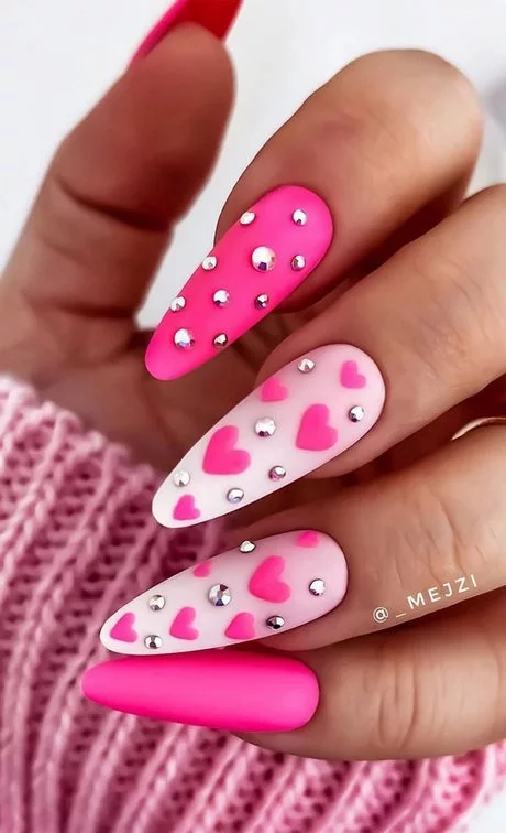hot-pink-valentine-nails-62_8-19 Hot roz valentine unghii