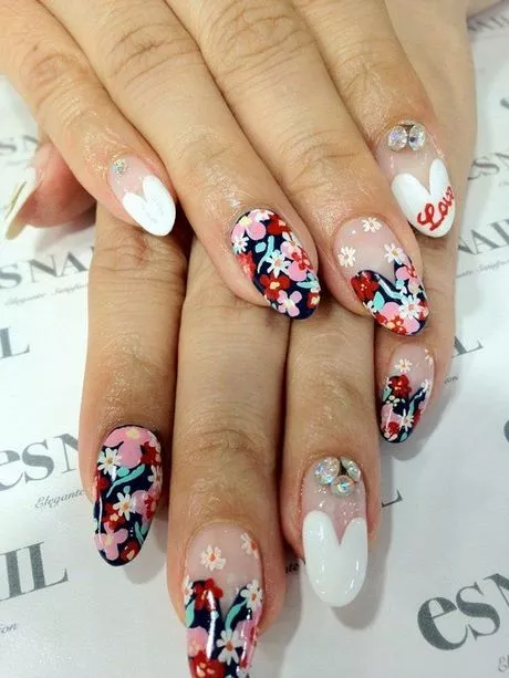 japanese-flower-nail-art-12_12-5 Arta unghiilor cu flori japoneze