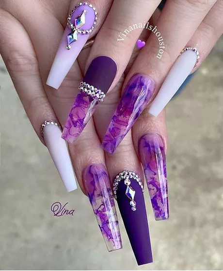long-purple-acrylic-nails-80_11-4 Unghii lungi acrilice violet