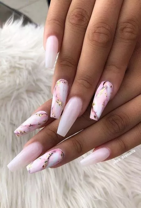 marble-pink-and-white-nails-69_8-16 Marmură roz și unghii albe