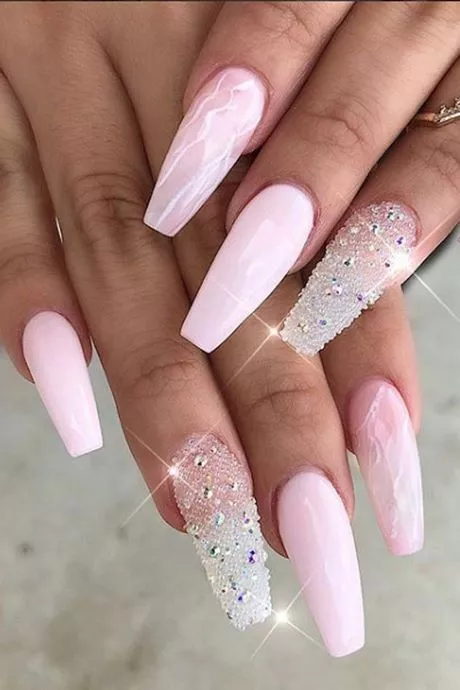 nails-pink-design-12-2 Unghii roz design