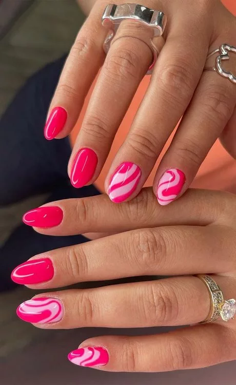 nails-pink-design-12_2-8 Unghii roz design