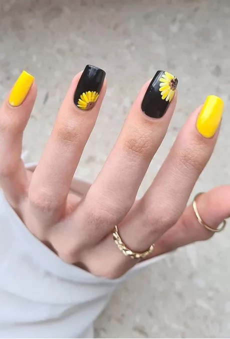 nails-with-sunflower-design-04_6-12 Cuie cu design de floarea soarelui